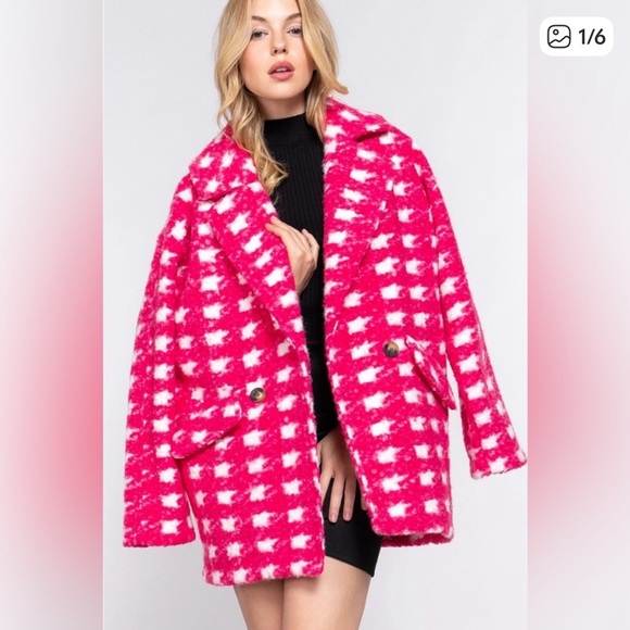 Active USA Jackets & Blazers - NWT - Active USA Pink & White Houndstooth Plush Pea Coat